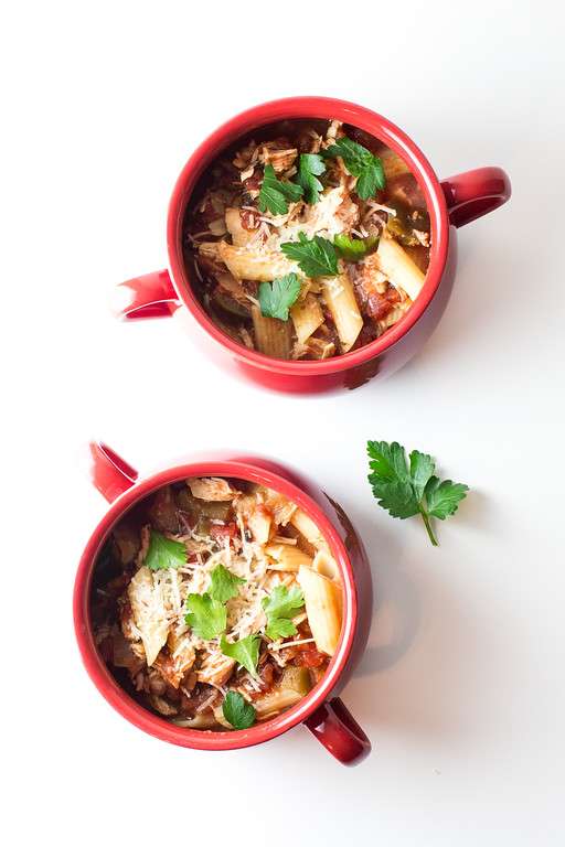 20160411 slow cooker chicken soup 001 XL