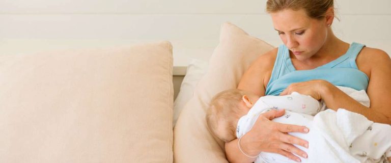 Breastfeeding Must Haves for All Moms