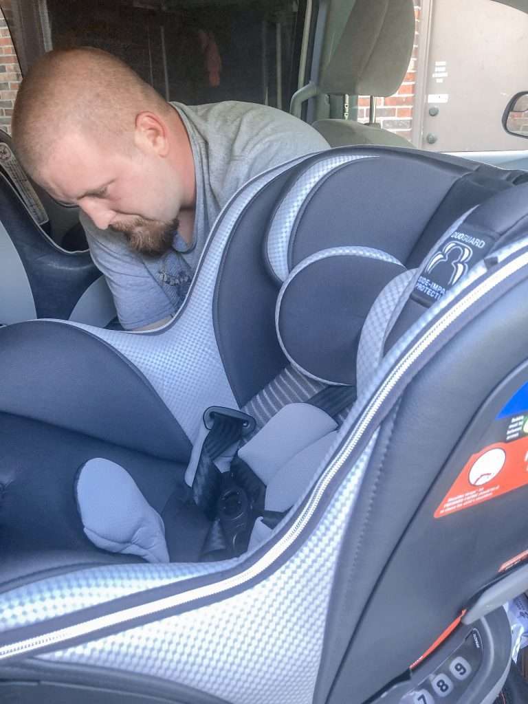 5 Tips for Taking A Road Trip With a Baby and a Toddler 5 ChiccoImage6