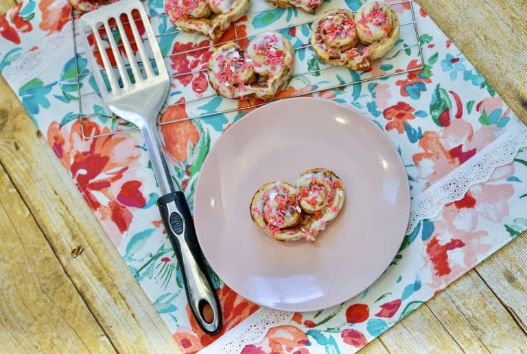 Heart Shaped Cinnamon Rolls