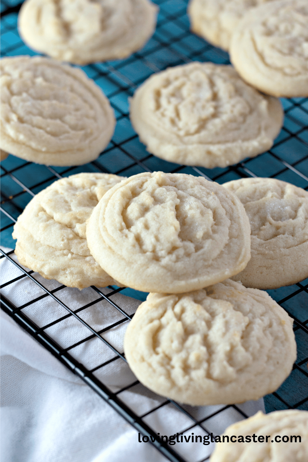 Amish Sugar Cookies 16 cookies on a wire cooling rack