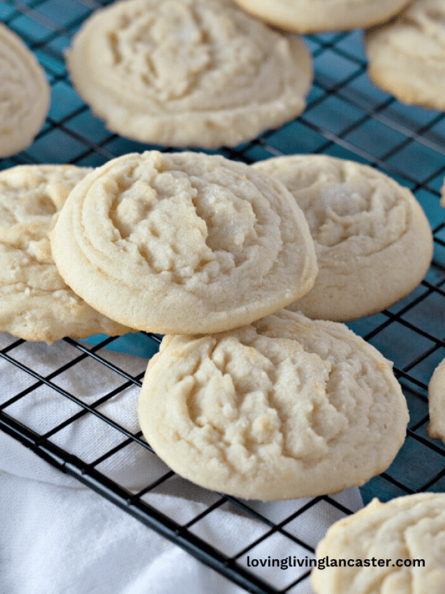 7 Christmas Gift Ideas for Bus Drivers That Will Make Them Feel Appreciated 5 amish sugar cookies on wire cooling rack used as Christmas Gift idea for bus driver
