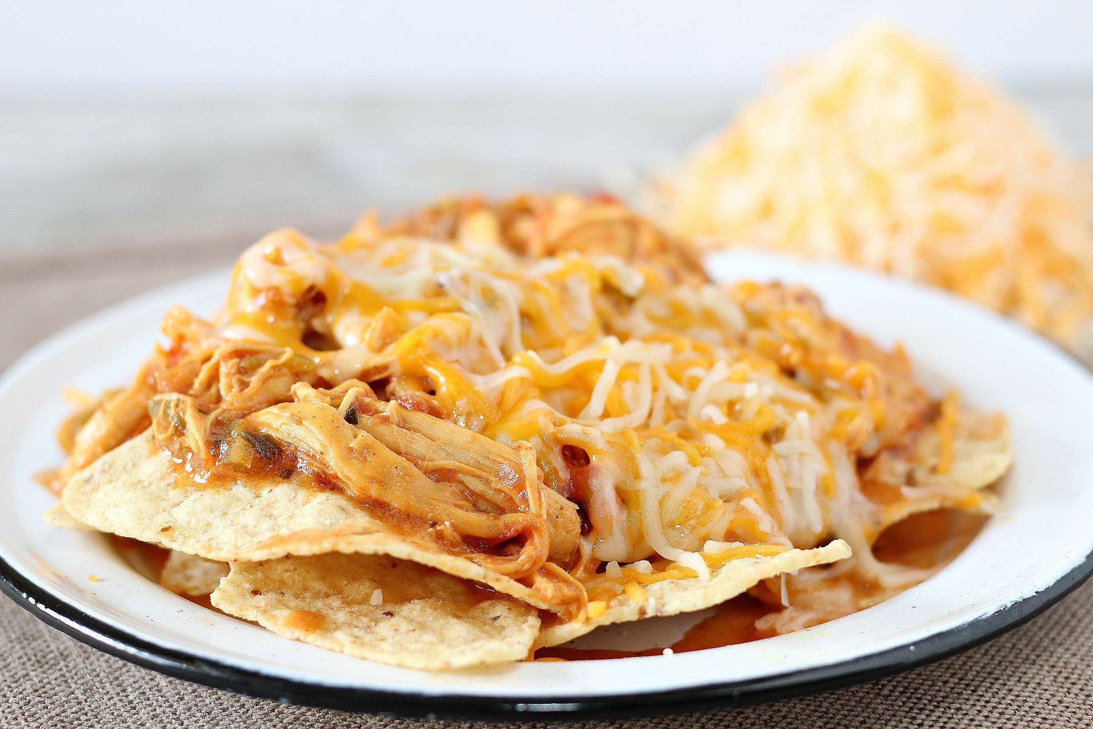 Crockpot Chicken Nachos Recipe (My Viral Slow Cooker Chicken Nachos Recipe)