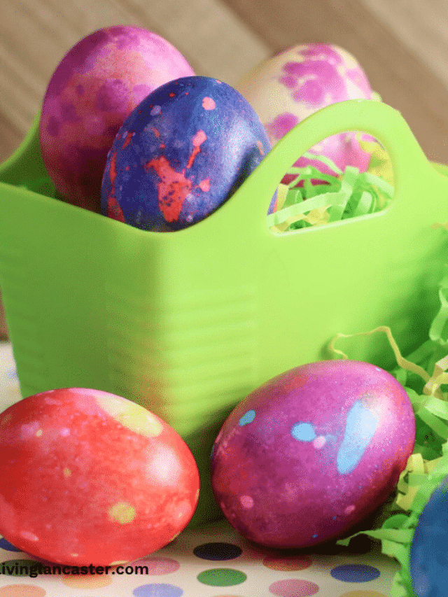 Marbled Easter Eggs Story