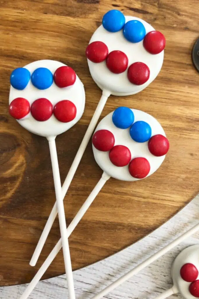 Oreo pops decorated as the American flag 