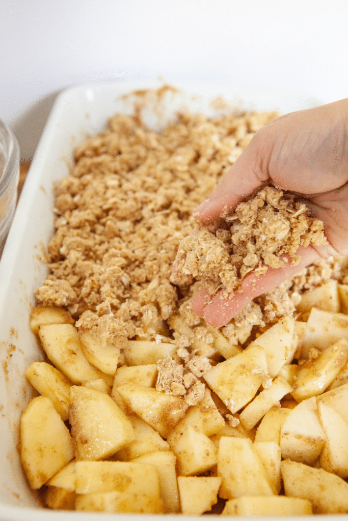 Easy Apple Crisp 16 apple crisp crumble topping on top of apples