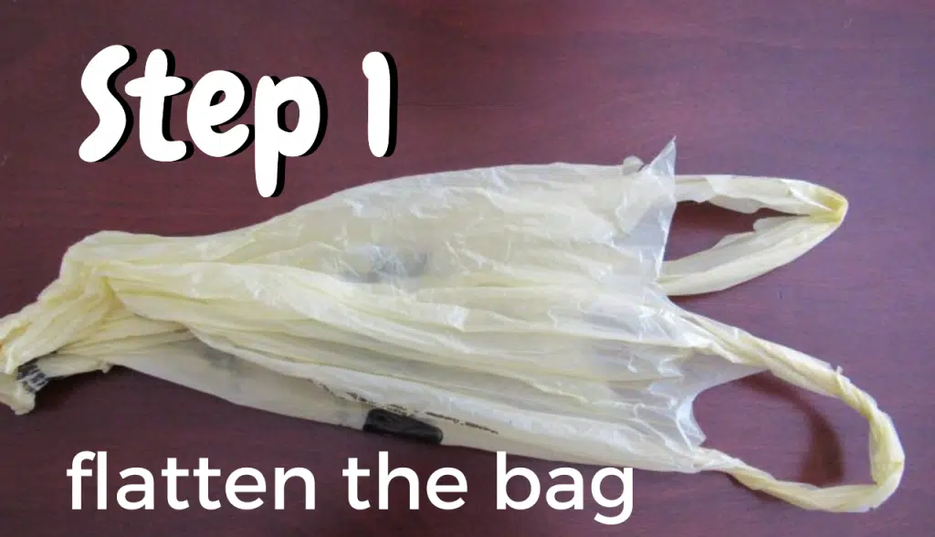 4 Step DIY Coffee Can Plastic Bag Holder 6 step 1