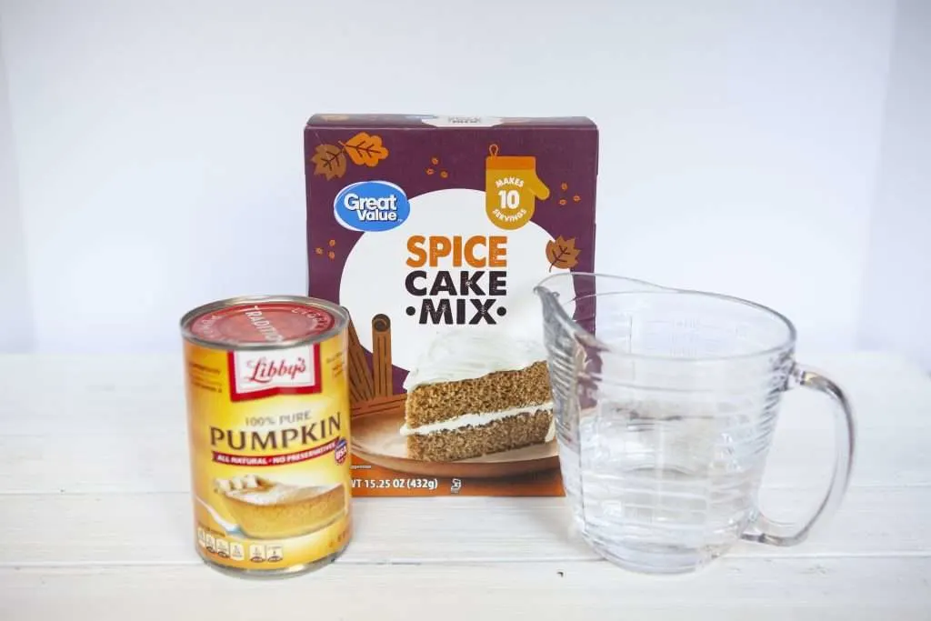 3 Ingredient Pumpkin Muffins (Weight Watchers Recipe) 6 Ingredients for 3 Ingredient Pumpkin Muffins