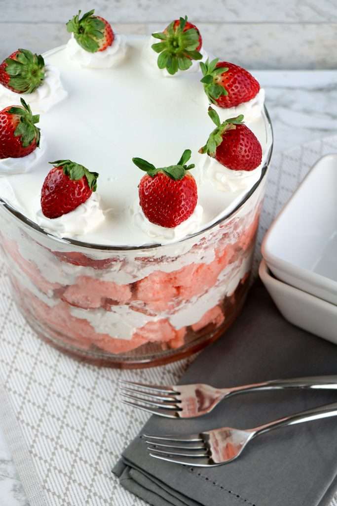 Easy Strawberry Trifle Recipe 10 Finished strawberry trifle recipe