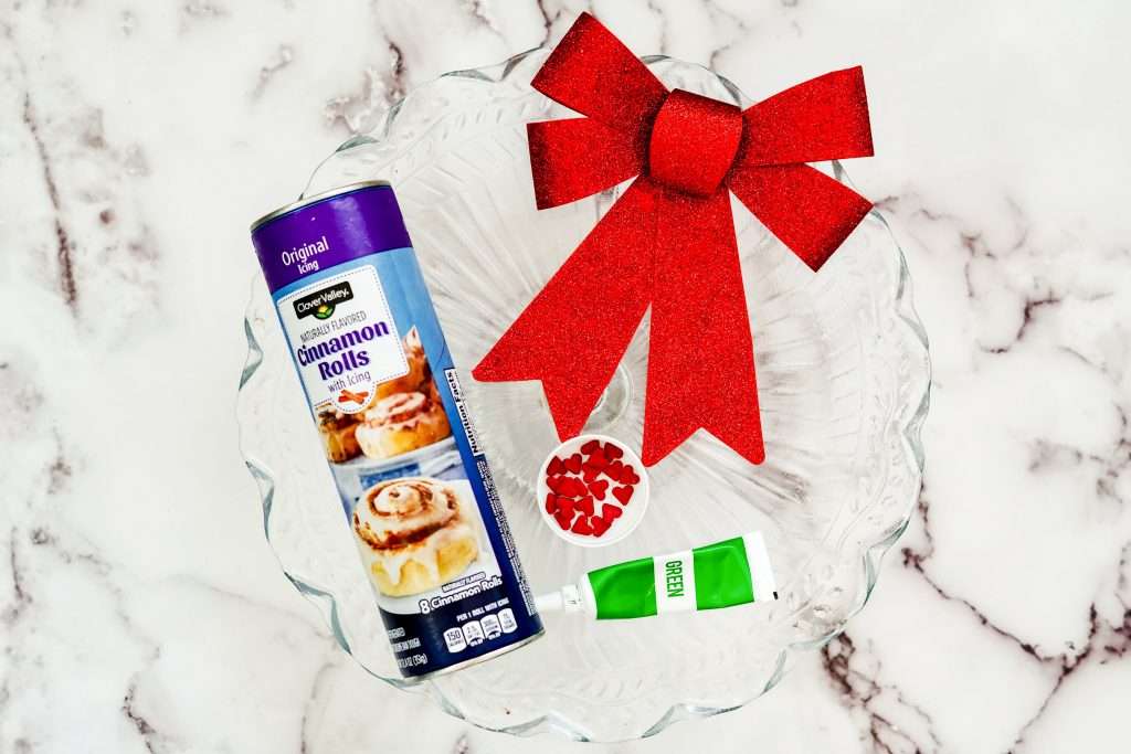 Grinch Christmas Cinnamon Rolls 6 ingredients for Grinch Christmas Cinnamon Rolls