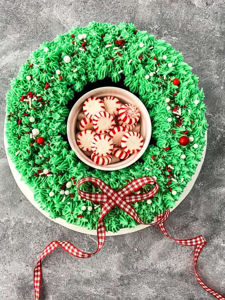 Red Velvet Christmas Wreath Cake 5 red velvet christmas wreath cake with peppermint candies in the middle