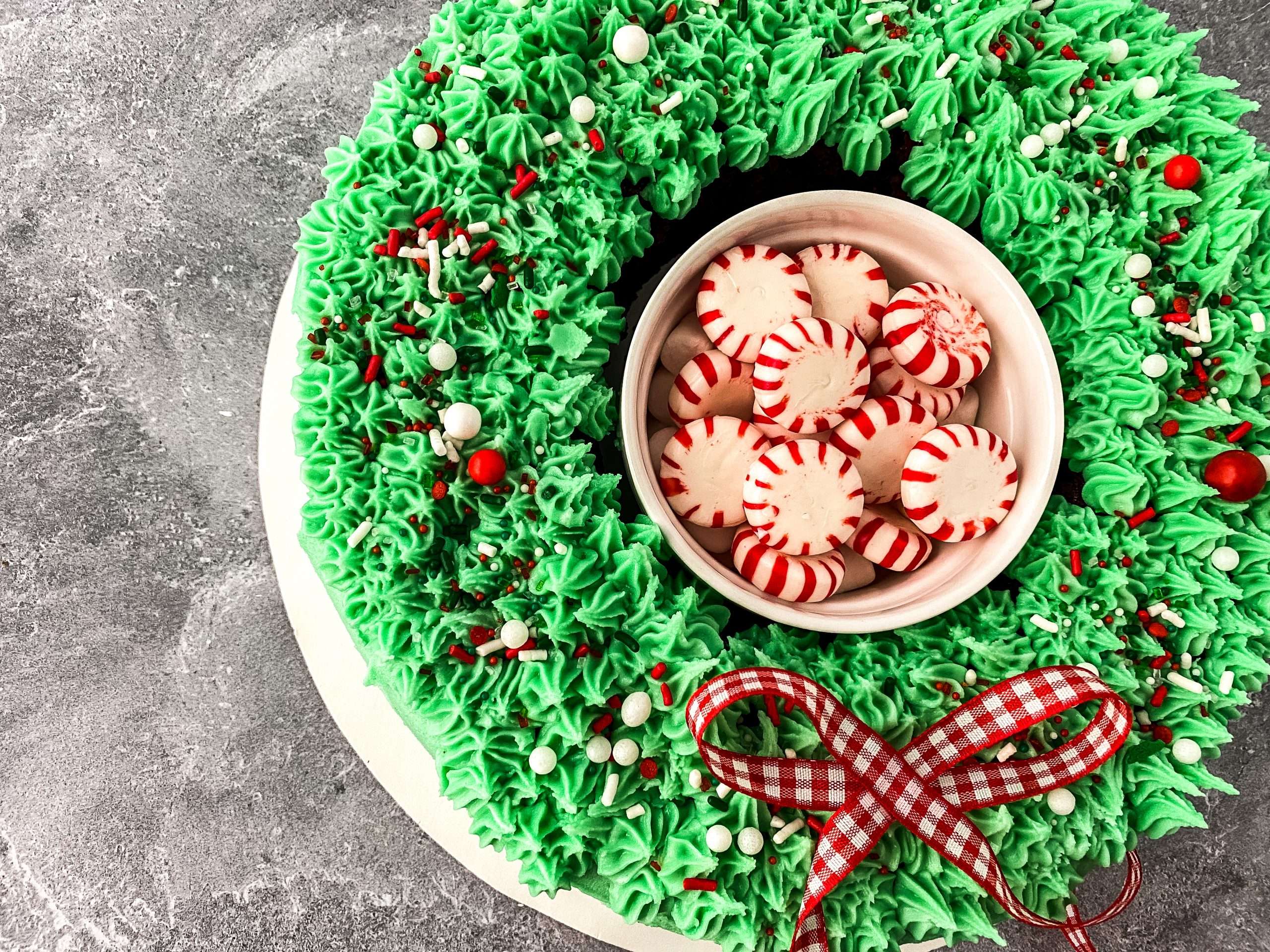 Red Velvet Christmas Wreath Cake