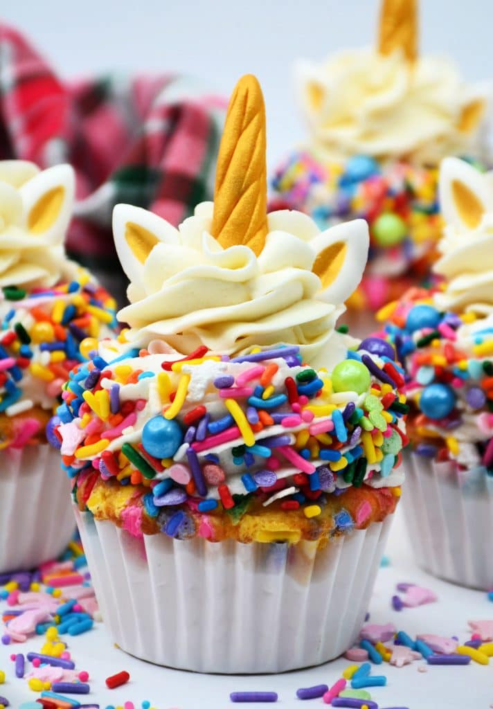 Spring Unicorn Cupcakes 9 spring unicorn cupcakes