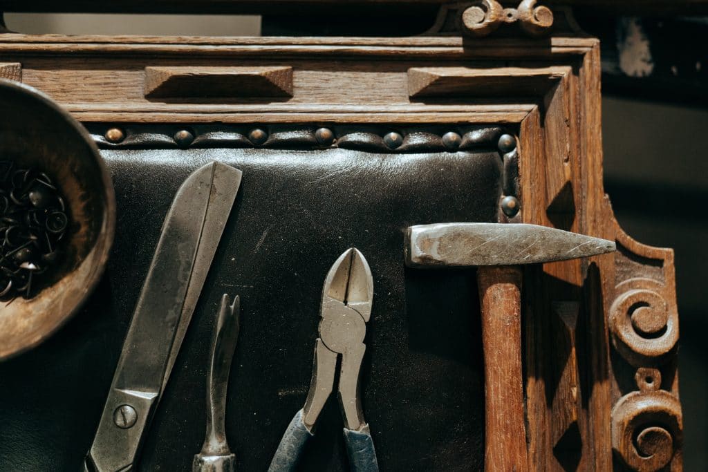 Uses for WD-40 5 clean old tools with wd-40