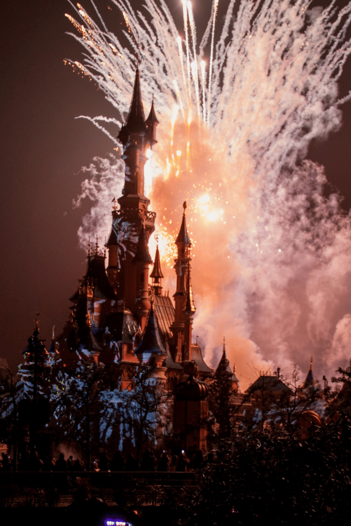 4 Things You Need to Know About Mickey's Very Merry Christmas Party 2022 3 Everything you need to know about Mickey's Very Merry Christmas Party 2022. You'll love having access to these extra details!