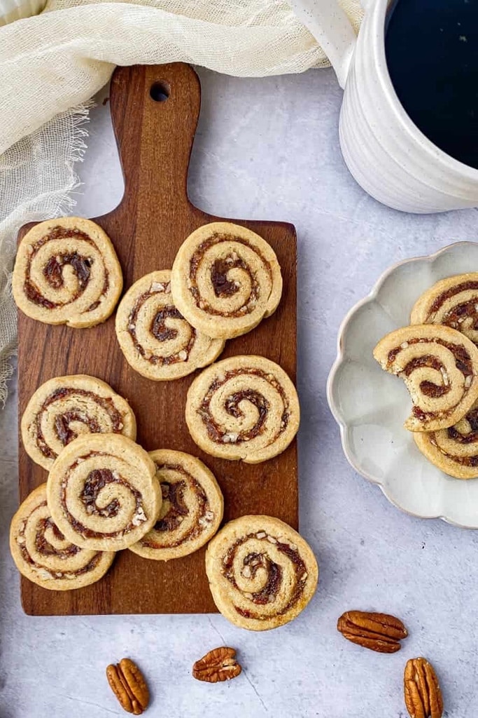 38 Christmas Cookies To Make From Scratch 24 Simple holiday dessert