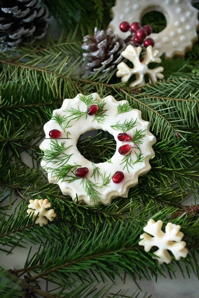 25 Old Fashioned Christmas Sugar Cookie Recipes 10 Holiday desserts easy