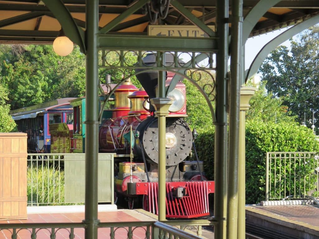 How Late is Magic Kingdom Open? 3 Disney express train in the Magic Kingdom