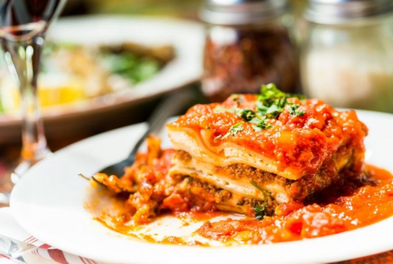 Slow Cooker Lasagna