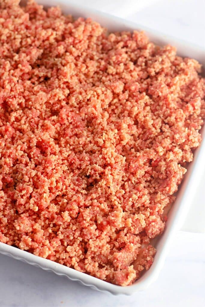 Strawberry Shortcake Crunch Bars with Box Cake Mix 16 Strawberry Bars Process 19