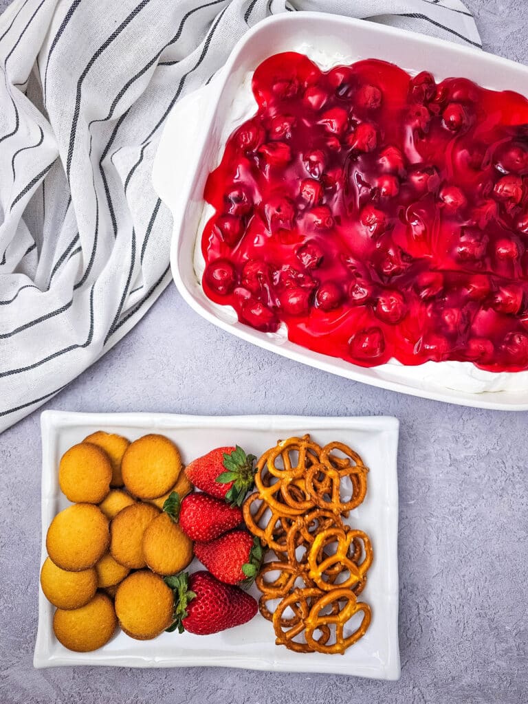 Easy 4-Ingredient Cherry Cheesecake Dip 12 Cherry Cheesecake Dip set 5 1