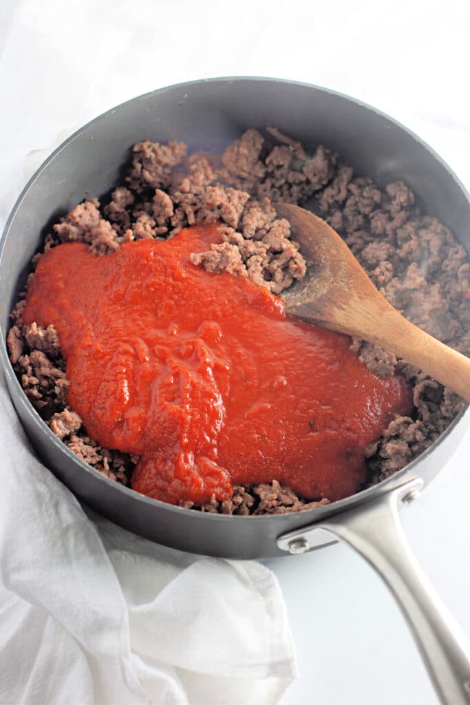 Venison Spaghetti Bread (A Family Favorite!) 7 Browned minced venison and tomato sauce in a skillet.